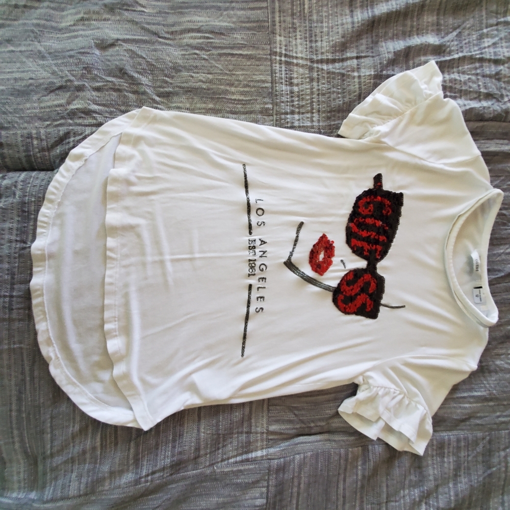 Guess Sungless Los Angeles Tee with Sleeve Detail